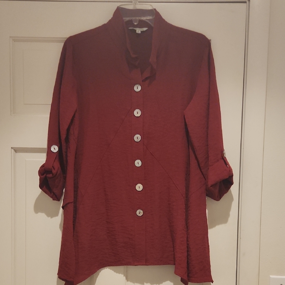 John Mark Burgundy Button-Front Tunic Blouse Wired Collar Woman's Size S